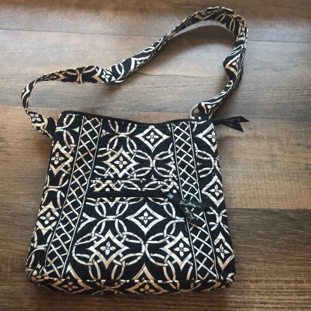 VERA BRADLEY SATCHEL